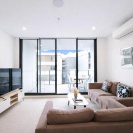 Spacious cozy2BR@close to OlympicPark free carpark