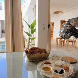 Riad SY&NI