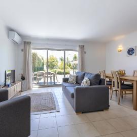 Villa Louisa, hotel in Praia do Carvoeiro