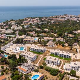 Primelife Carvoeiro, hotel in Praia do Carvoeiro