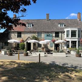 Charlton में, होटल The Horse And Groom Inn