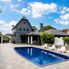 Bucketland Family Villa 5 - Private Pool, Karaoke & BBQ
