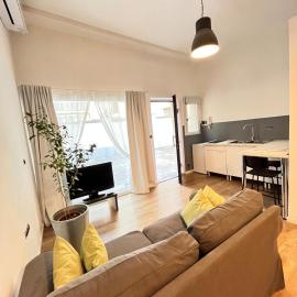 InalpiArena LOFT independent - private parking, מלון בטורינו