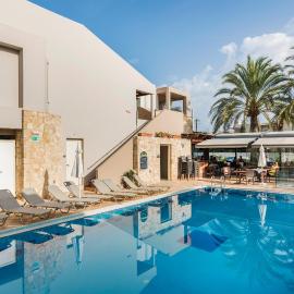 Elotis Suites