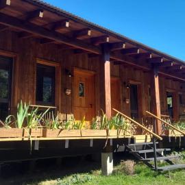 Mechunhue – hotel w mieście Lolog