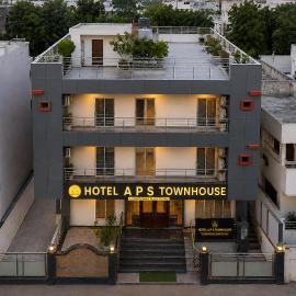 Hotel A P S Townhouse