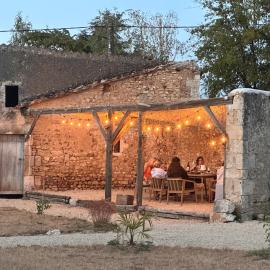 La Ferme des Hautes Roches, hotel u gradu 'Quincay'