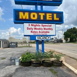 Holiday Motel Tulsa OK