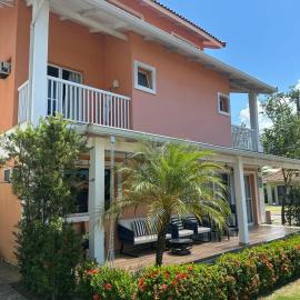 Ducado 49, hotel Mangaratibában