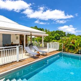 Villa Inalya - Piscine, Vue Mer, Jardin Tropical，戈亚夫的飯店