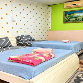 Dahlia Roomstay Jelai، فندق في جيماس