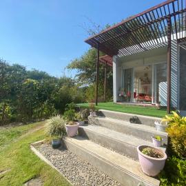 ฮัก by Mae Wad House, Hotel in Ban Oi