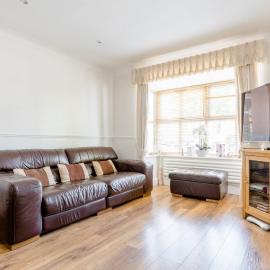 Single Room with shared bathroom