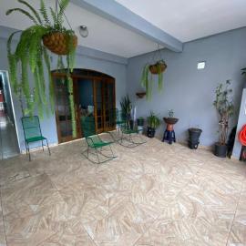 Casa Individual Térrea- 2 Suites e 2 vagas, hotel in Barueri
