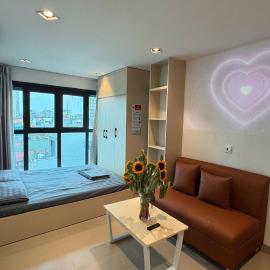 Era Apartment Hao Nam، فندق في هانوي