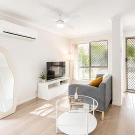 4BR Simple and Comfy Family Home between BNE and Ipswich, hotel a Bellbird Park