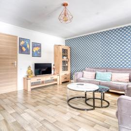 Exceptional villa near Paris with terrace and garden