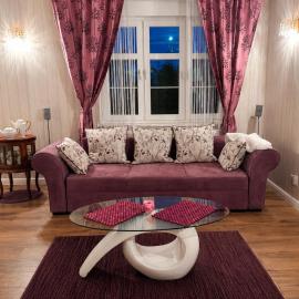 Wilcze Wzgórze Apartament Tajemniczy Klon, hotel a Dębnica Kaszubska