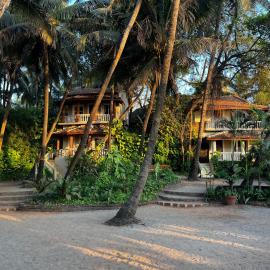 Anahata Retreat Beach Front Resort, hotel em Mandrem