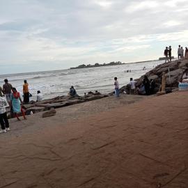 Beach hotel Alibag、アリバグのホテル