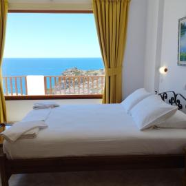 Olympos Studios، فندق في أموبي