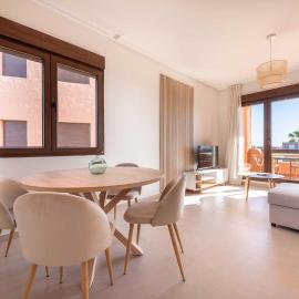 Serena Golf Apartments, hotel in Los Alcázares
