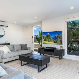 Modern Torquay Living