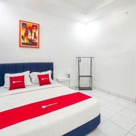 RedDoorz Plus near Universitas Maranatha Bandung 2