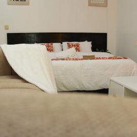 Kilimavista stylish studio-D4, hotel i Kimana