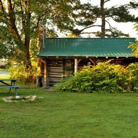 Rustic Cabin Overlooking the Beautiful Seneca Lake in New York