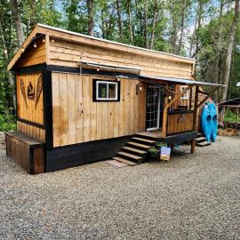 Cedar Cabin with Direct ATV Access Near Big Diamond Pond, New Hampshire, Hotel in Colebrook