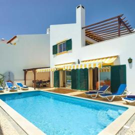 Casa Branca, Beach Village