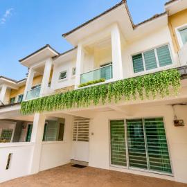 The Warm Nest Golden Hill Brinchang Cameron Highland Clover Home Unit 14、ブリンチャンのホテル