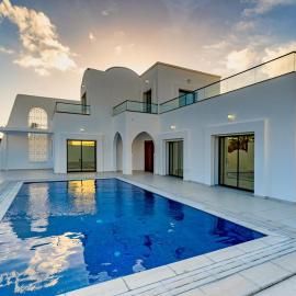 Villa Jasmin Piscine Privée et Terrasses de Détente