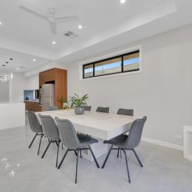 Leeds House 4BR New Build, Alfresco, 15 Min CBD