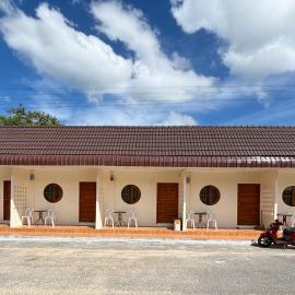 บ้านศรีสุธรรม3 Baansrisutham 3, hotel Donszakban