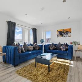 The Sandford By Luxus City Views, Balcony Sleeps 6
