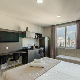 Studio cond. c/ piscina prox. a CCMQ TCO1215