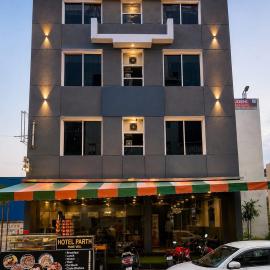 hotel parth, hotel en Indore