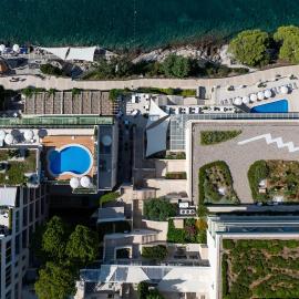 Hotel More