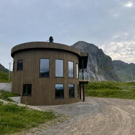 Flakstad beach house Silo A