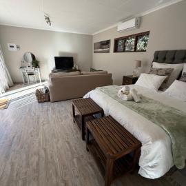 Olive Branch Cottage off grid, hotel u gradu 'Benoni'