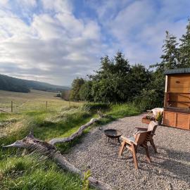 The Shepherd's Retreat Luxury Secluded and private Cosy Hut Outdoor Bath with Firepit Scarborough