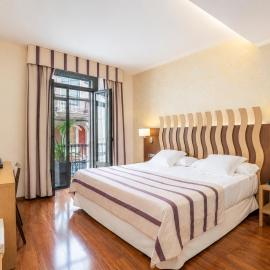 Hotel Duran, hotel u gradu Figeres
