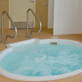 Holiday Inn Express Hotel & Suites Edson by IHG, hotel v destinácii Edson