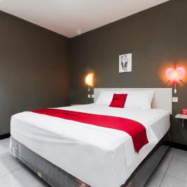 RedDoorz At Jalan Bukit Keminting, hotel in Palangkaraya