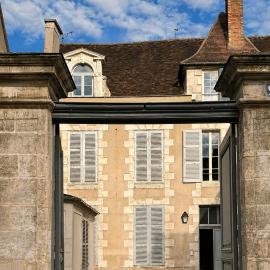 La Villa Du Temple - Climatisation, hotel i Auxerre