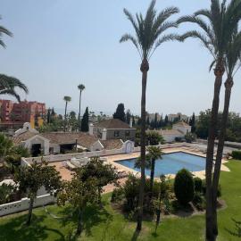 Room, hotel in Estepona
