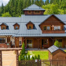 Apartmány Jezerné, hotel in Velké Karlovice