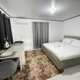 CJ cozy tiny home, hotel v destinácii Santa Barbara